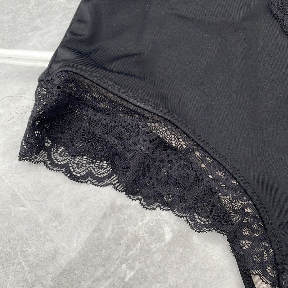 Women's HeyShape V-Neck Lace Sculpting Shaping Thong Bodysuit Medium - Picture 6 of 16